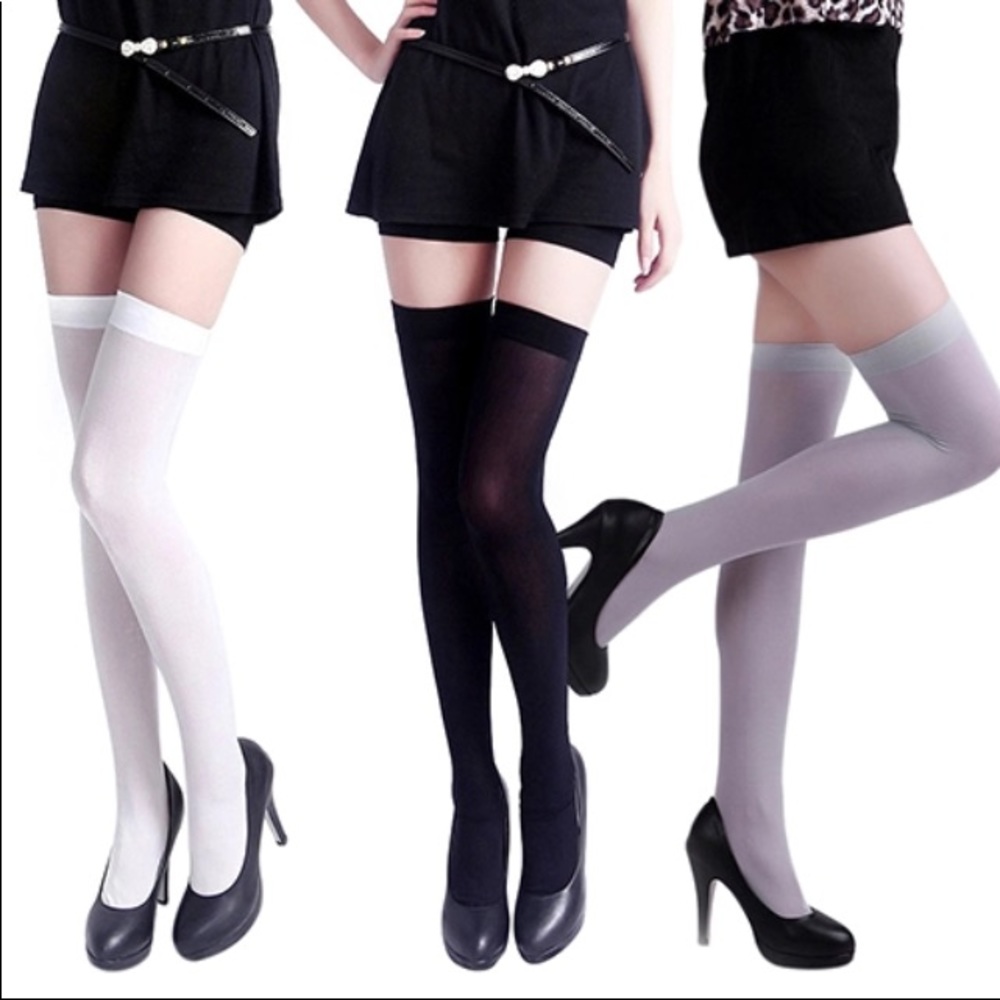 Black opaque over the knee